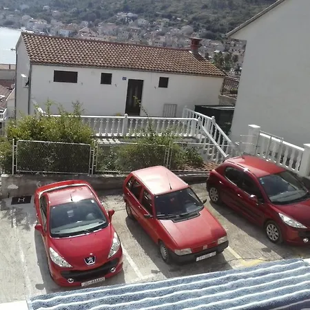 & Vitt Apartman