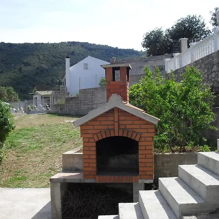 & Vitt Apartman Vis